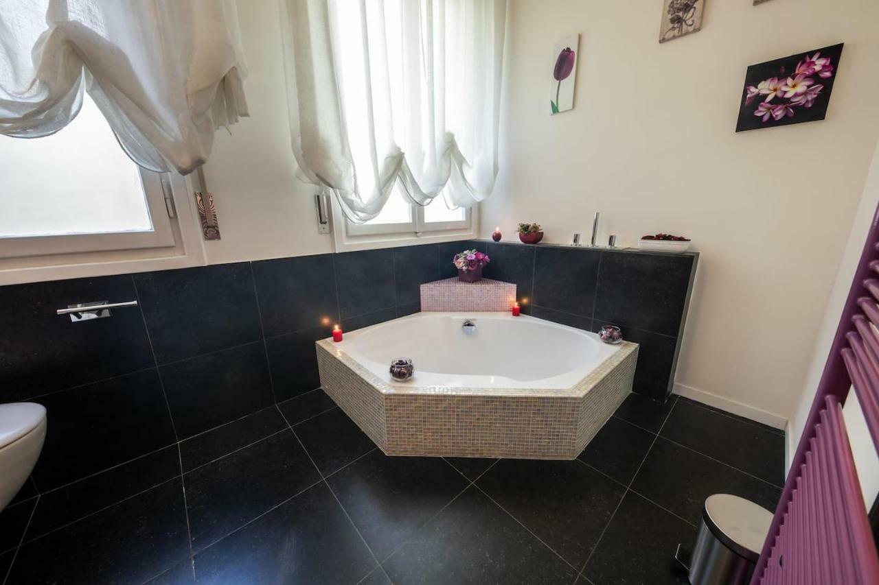 Downtown Bologna Apartment Экстерьер фото