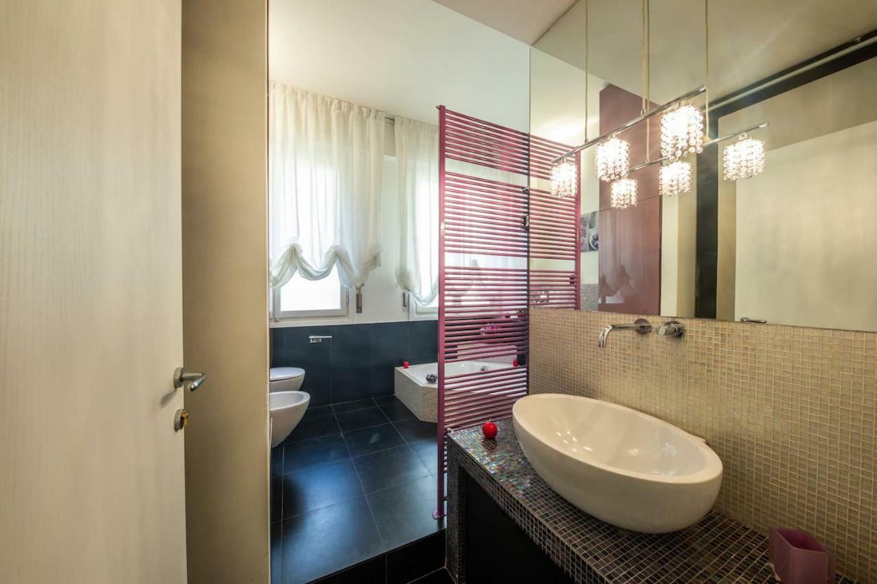 Downtown Bologna Apartment Экстерьер фото